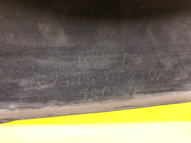 Бампер передний передний AVENSIS 08-18 Бампер передний передний AVENSIS 08-18