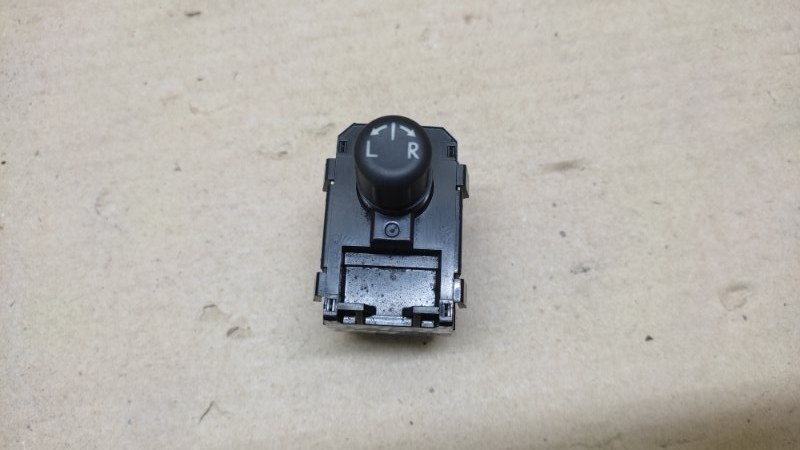 Блок управления зеркалами SUBARU IMPREZA 11-17 2012 GJ 2.0 FB20B 83061FJ010 Б/У