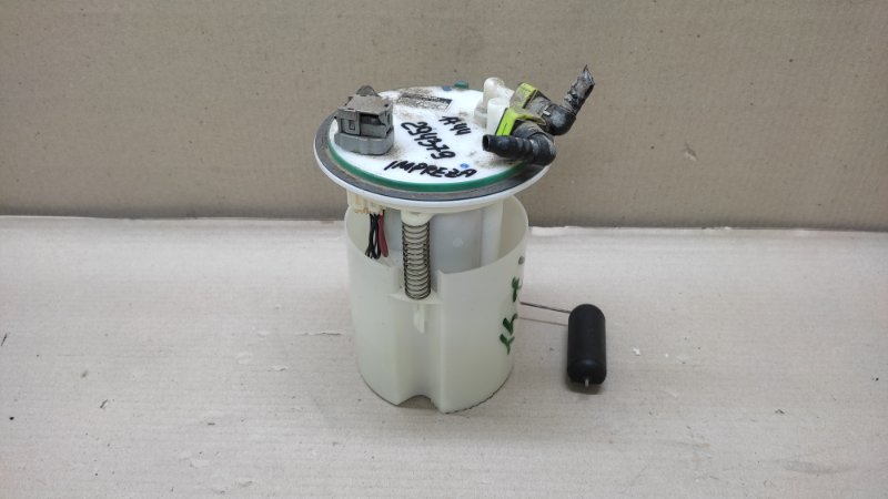 Топливный насос SUBARU IMPREZA 11-17 2012 GJ 2.0 FB20B 42021FJ000 Б/У