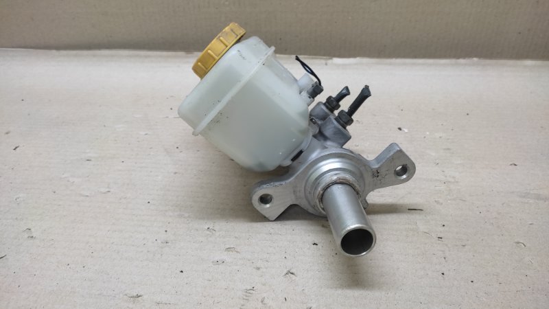Главный тормозной цилиндр SUBARU IMPREZA 11-17 GJ 2.0 FB20B