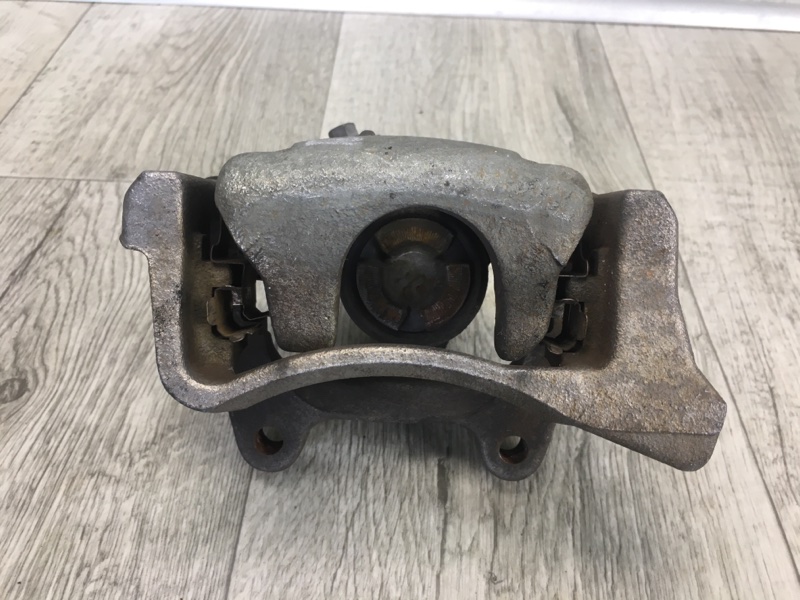 Суппорт тормозной задний правый PASSAT CC 12-18 2013 Седан 2.0 CBFA