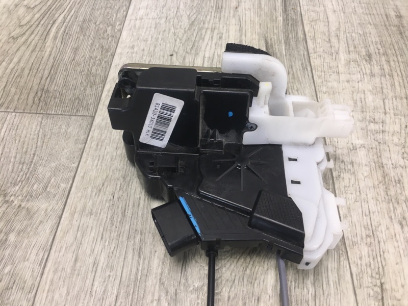 Замок двери задний правый HYUNDAI ELANTRA MD 10-15 MD 1.8 G4NB Замок двери задний правый HYUNDAI ELANTRA MD 10-15 MD 1.8 G4NB