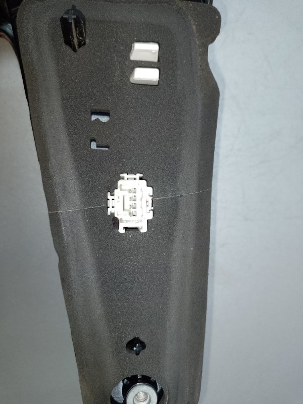 Фонарь внутренний правый ACURA RDX 19- 2.0 Фонарь внутренний правый ACURA RDX 19- 2.0