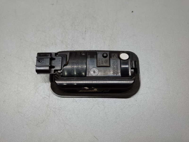 Кнопка открывания багажника наружная ACURA RDX 19- 2.0