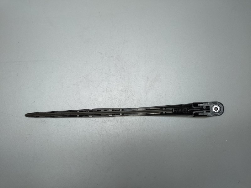 Поводок стеклоочистителя задний RDX 19- 2021 2.0