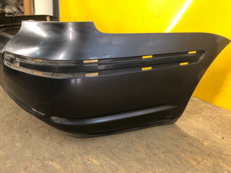 Бампер задний AVENSIS 03-08