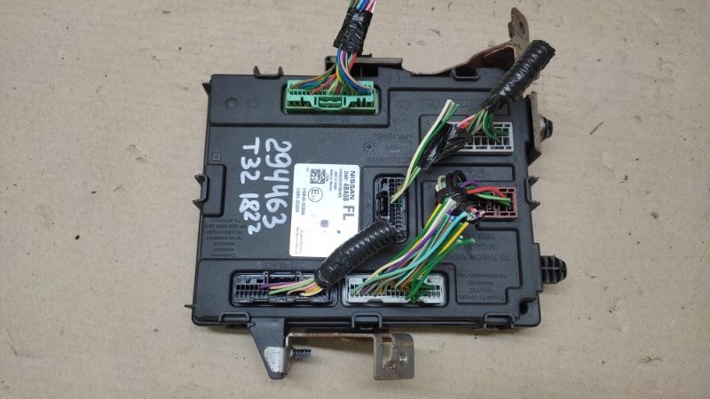 Блок комфорта NISSAN X-TRAIL/ROGUE T32 13-20 2017 2.5 QR25DE 284B1-4BA6B Б/У