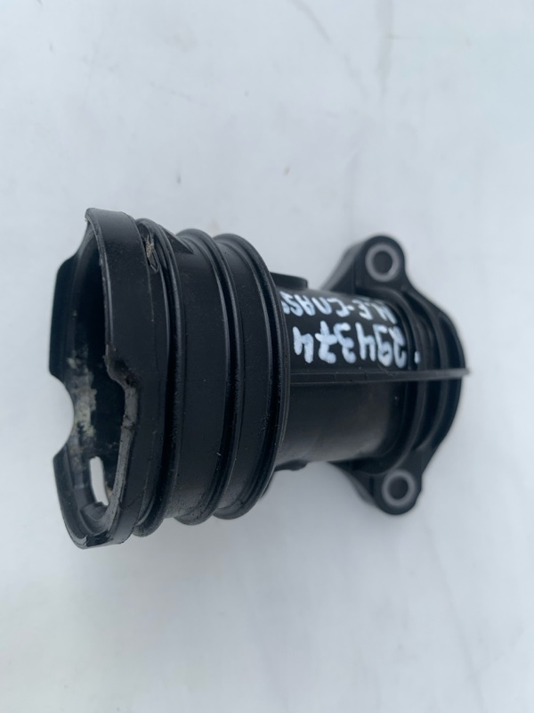 Фланец системы охлаждения E-CLASS C207 09-16 2013 A207 M276957 3.5L