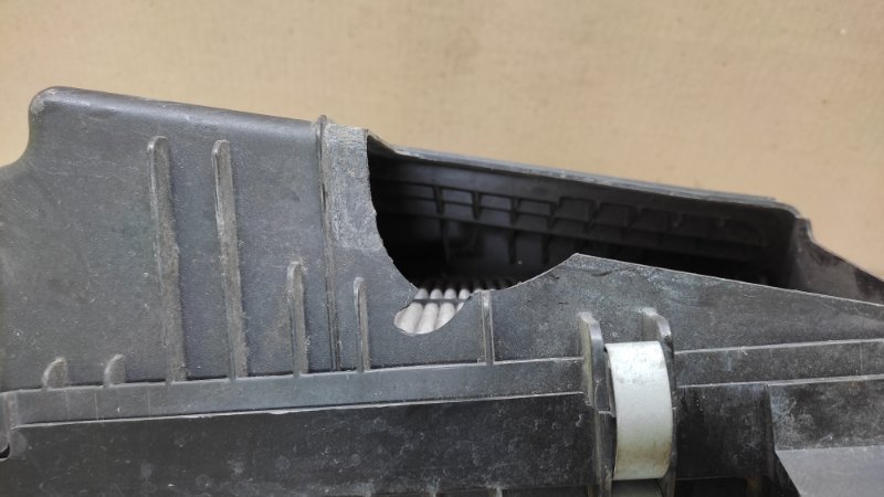 Корпус воздушного фильтра X-TRAIL/ROGUE T32 13-20 2017 2.5 QR25DE