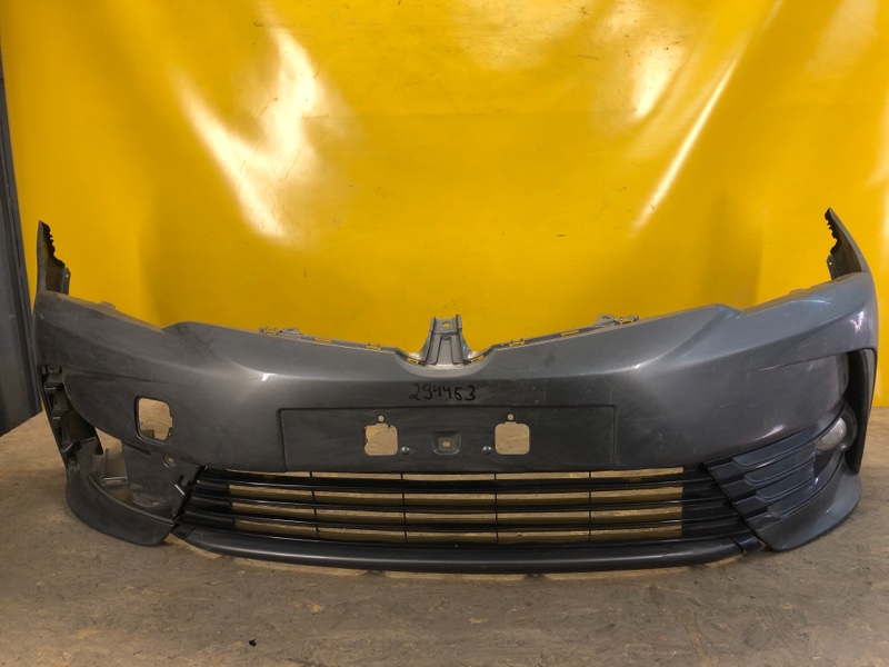 Запчасть бампер передний TOYOTA COROLLA E16 13- 5211902F30 Б/У Бампер передний TOYOTA COROLLA E16 13- 5211902F30 Б/У