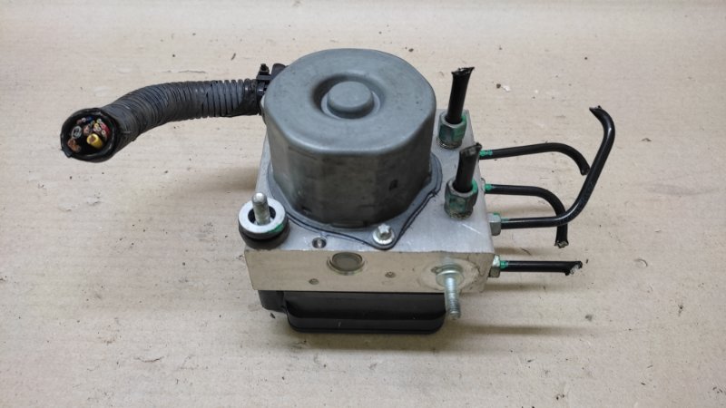 Блок ABS X-TRAIL/ROGUE T32 13-20 2017 2.5 QR25DE