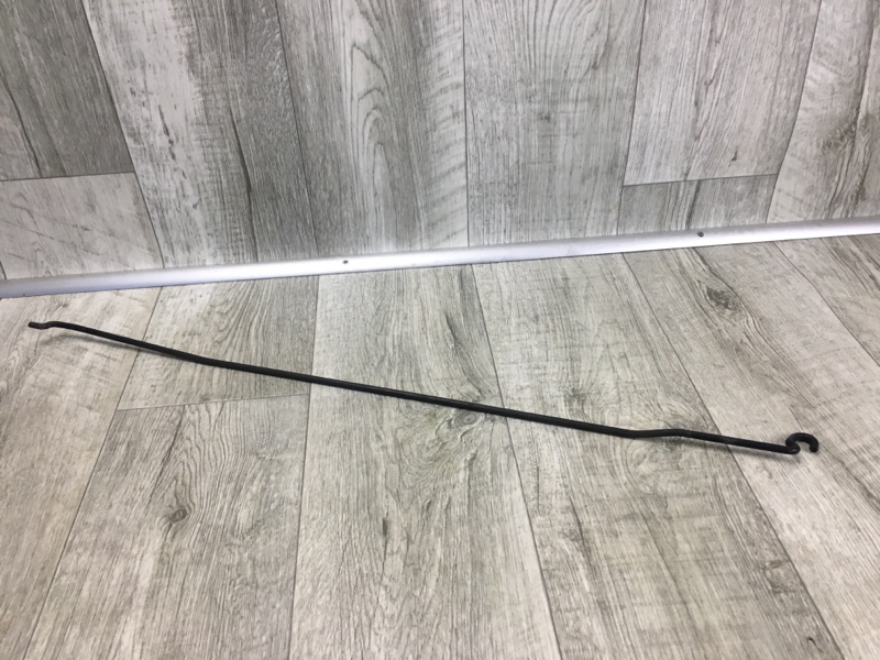 Упор капота TACOMA 05-15 2007 GRN270 4.0 1GRFE