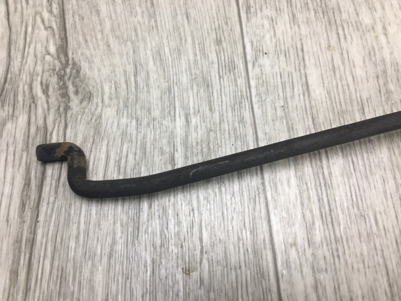 Упор капота TACOMA 05-15 2007 GRN270 4.0 1GRFE