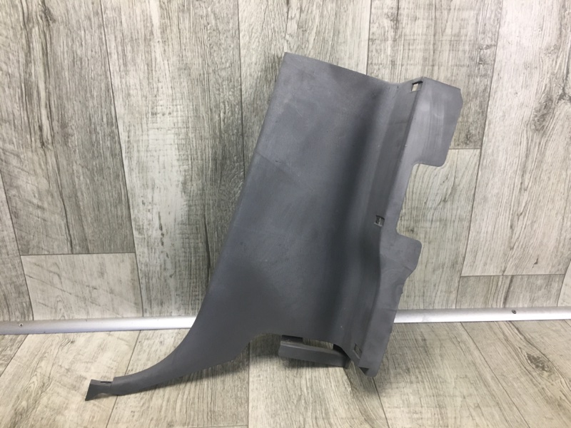 Накладка в салоне правая TOYOTA TACOMA 05-15 2007 GRN270 4.0 1GRFE 62513-04020 Б/У