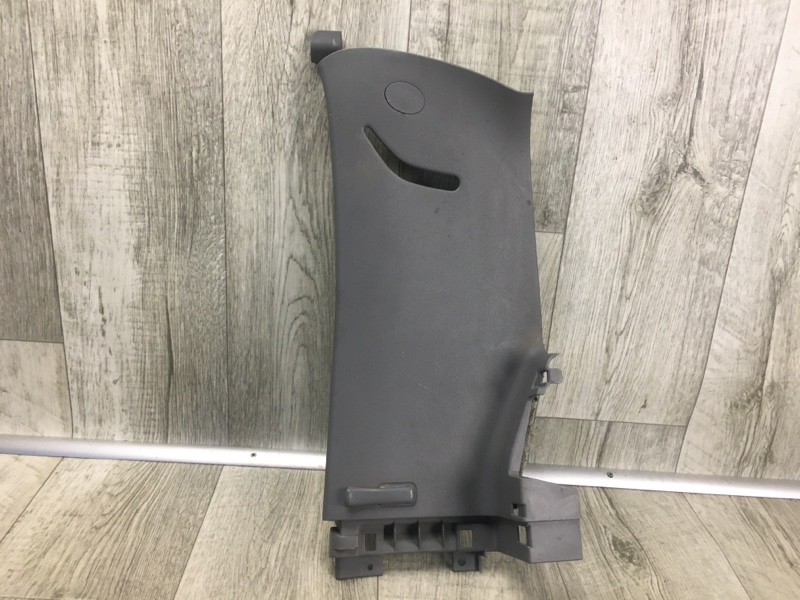 Накладка в салоне правая TOYOTA TACOMA 05-15 2007 GRN270 4.0 1GRFE 62511-04120 Б/У