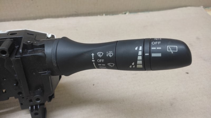 Подрулевой переключатель NISSAN X-TRAIL/ROGUE T32 13-20 2.5 QR25DE