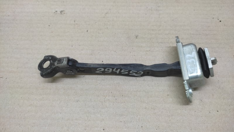 Ограничитель двери задний правый NISSAN X-TRAIL/ROGUE T32 13-20 2017 2.5 QR25DE 82430-5HA0A Б/У