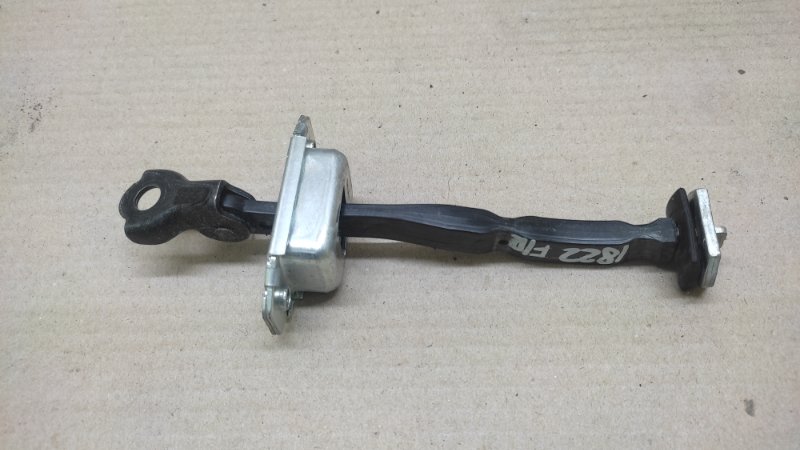 Ограничитель двери передний правый X-TRAIL/ROGUE T32 13-20 2017 2.5 QR25DE