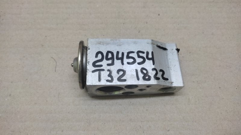 Клапан кондиционера NISSAN X-TRAIL/ROGUE T32 13-20 2017 2.5 QR25DE 92200-1HP0C Б/У