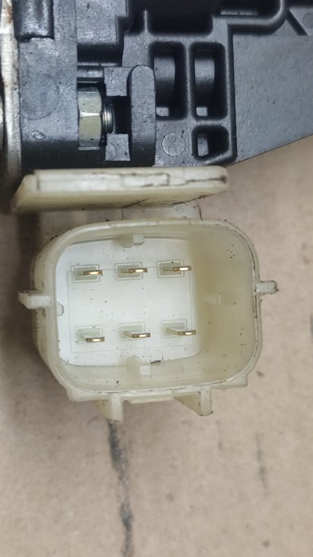 Стеклоподъемник задний правый X-TRAIL/ROGUE T32 13-20 2017 2.5 QR25DE