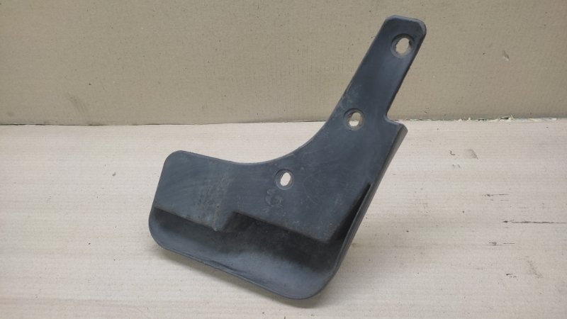 Брызговик передний левый X-TRAIL/ROGUE T32 13-20 2017 2.5 QR25DE