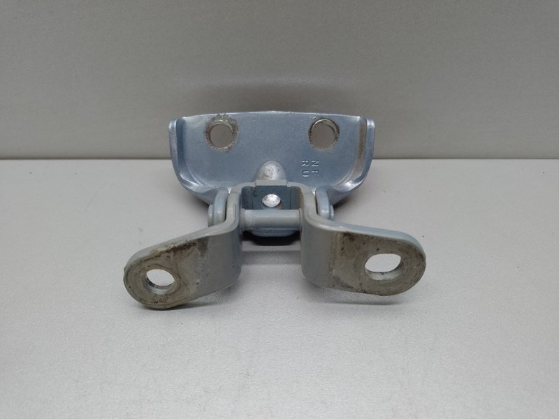 Петля двери верхняя задняя правая HYUNDAI SONATA YF 10-14 2012 2.4 G4KK 79420-3K000 Б/У