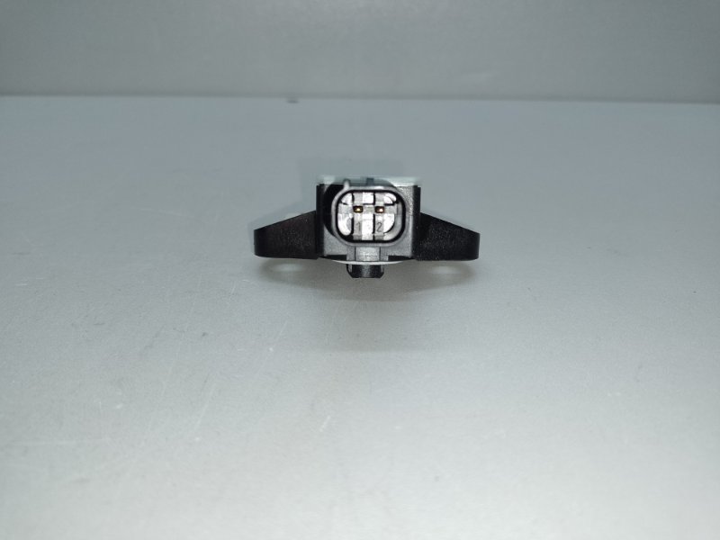 Датчик удара передний HYUNDAI SONATA YF 10-14 2.4 G4KK