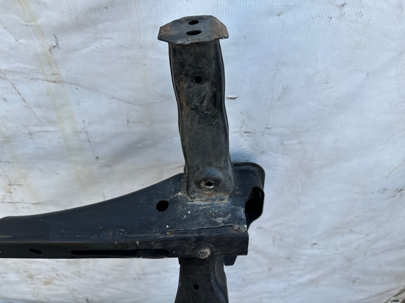 Балка передней подвески EDGE 15- 2016 C35PDED 3.5L