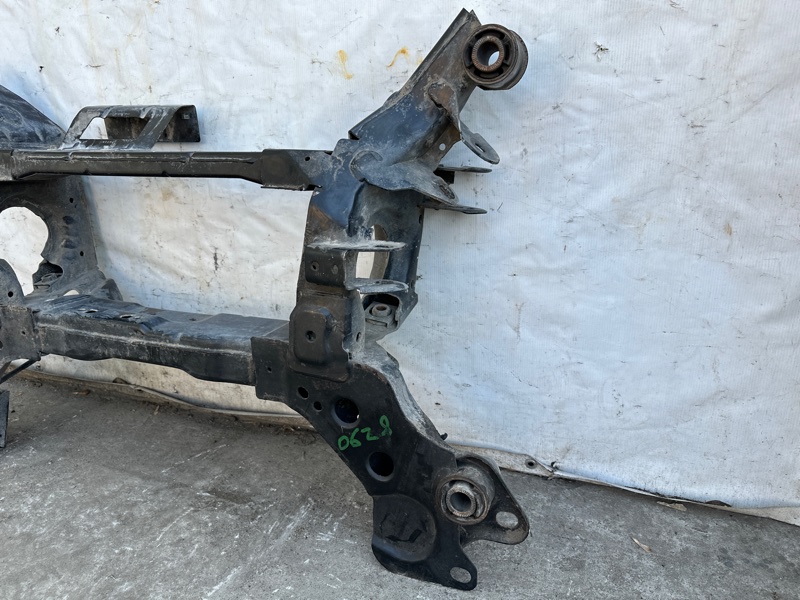 Балка задней подвески EDGE 15- 2016 C35PDED 3.5L