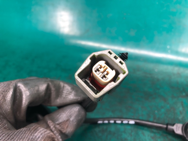 Датчик детонации 3 BK 03-08 2006 BK 2.3 L3