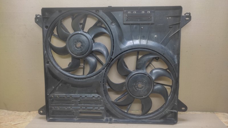 Диффузор вентилятора основного радиатора FORD EDGE 15- C35PDED 3.5L