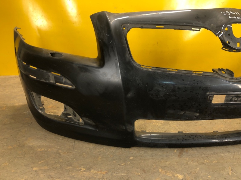 Бампер передний AVENSIS 03-08