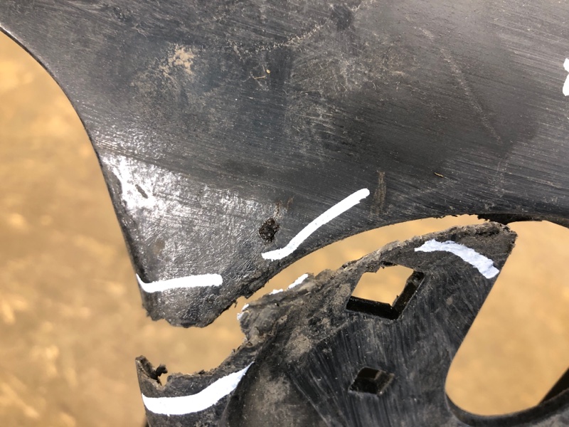 Бампер передний AVENSIS 03-08