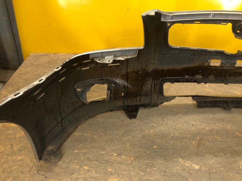 Бампер передний AVENSIS 03-08