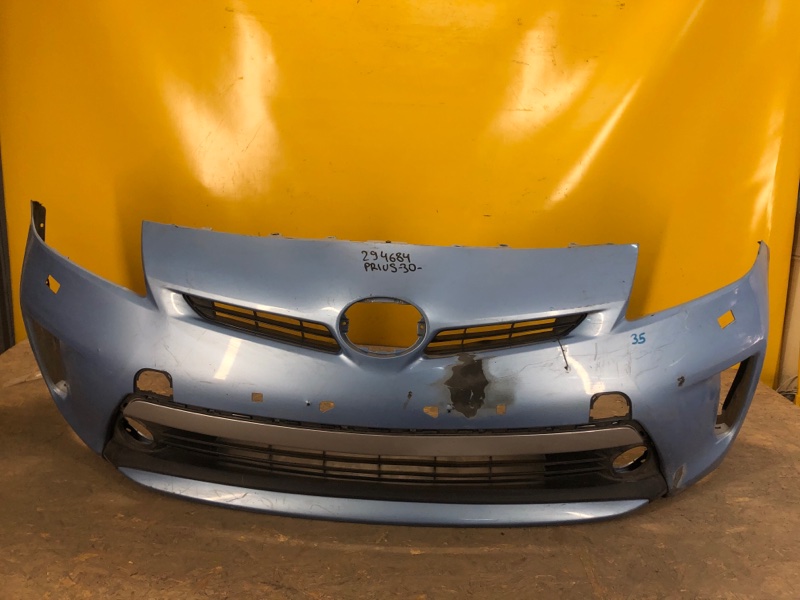Бампер передний TOYOTA PRIUS - 30 09-17 52119-47930 Б/У