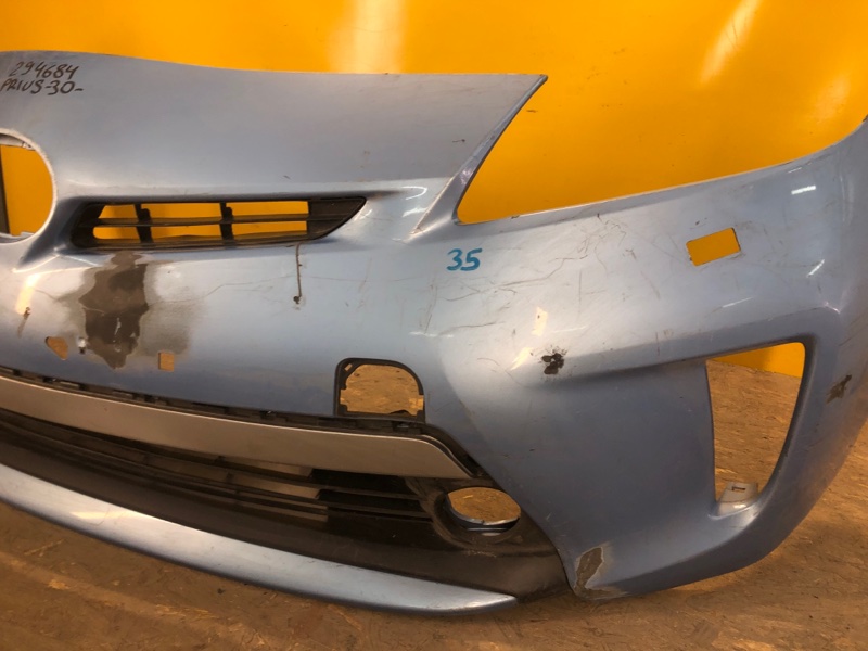 Бампер передний PRIUS - 30 09-17