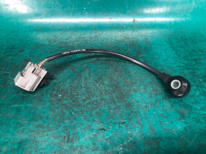 Датчик детонации FORD FOCUS 10-18 2016 2.0 XQDA 1S7Z-12A699-BB Б/У