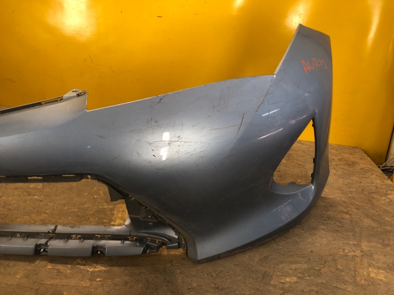 Бампер передний AURIS 13-18