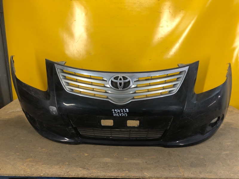 Запчасть бампер передний TOYOTA AVENSIS 08-18 52119-05190 Б/У Бампер передний TOYOTA AVENSIS 08-18 52119-05190 Б/У