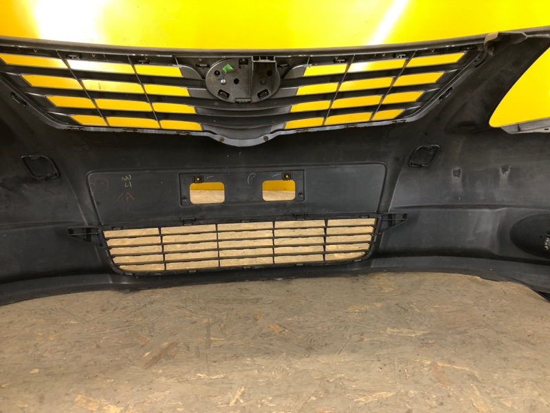 Бампер передний AVENSIS 08-18 Бампер передний AVENSIS 08-18