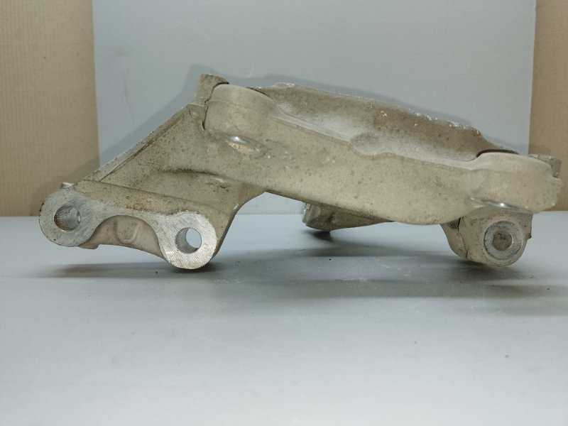 Кулак поворотный передний левый FORD EDGE 15- C35PDED 3.5L Кулак поворотный передний левый FORD EDGE 15- C35PDED 3.5L