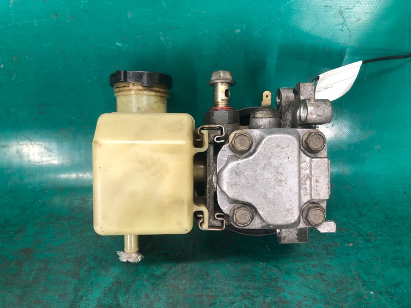 Насос ГУР MAZDA 6 GG 02-07 2.3