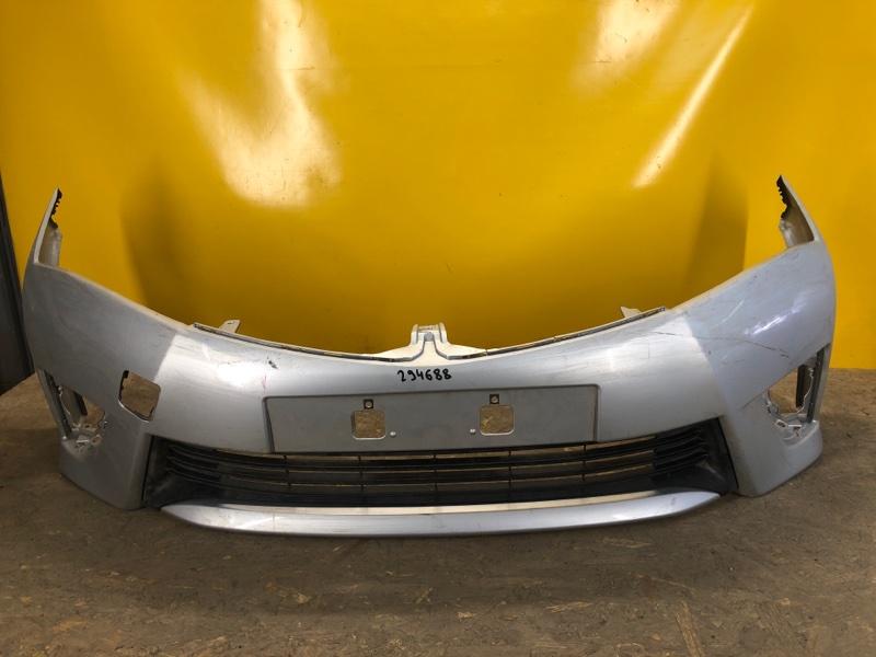Запчасть бампер передний TOYOTA COROLLA 12-19 E180 52119-0Z927 Б/У Бампер передний TOYOTA COROLLA 12-19 E180 52119-0Z927 Б/У