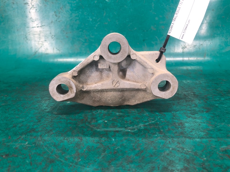 Кронштейн двигателя ALTIMA L33 12-18 Седан 2.5 QR25DE