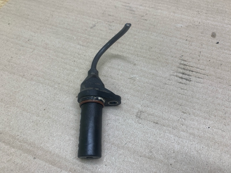 Датчик положения коленвала HYUNDAI ACCENT RB 10- 1.6 G4FD