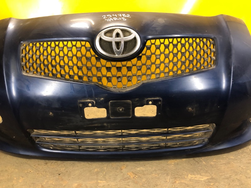Бампер передний YARIS 05–11 Бампер передний YARIS 05–11