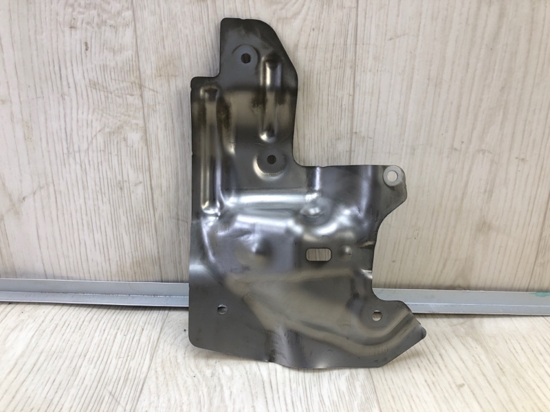 Маслоотражатель TOYOTA VENZA 09-16 2010 AGV10 2.7 1ARFE 1212136030 Б/У