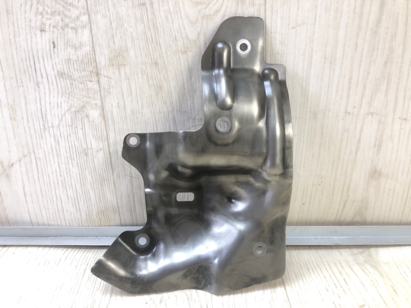 Маслоотражатель VENZA 09-16 2010 AGV10 2.7 1ARFE