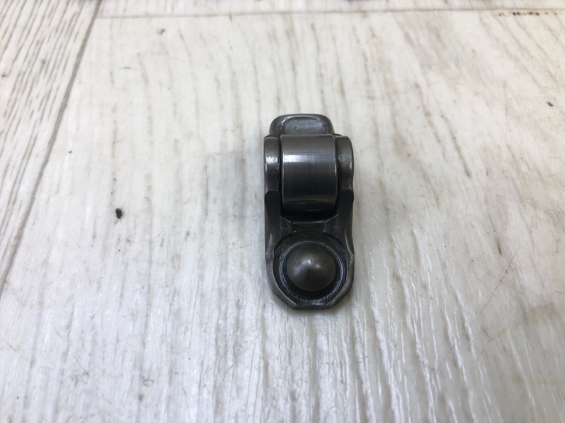 Рокер выпускного клапана TOYOTA VENZA 09-16 2010 AGV10 2.7 1ARFE 1380123011 Б/У