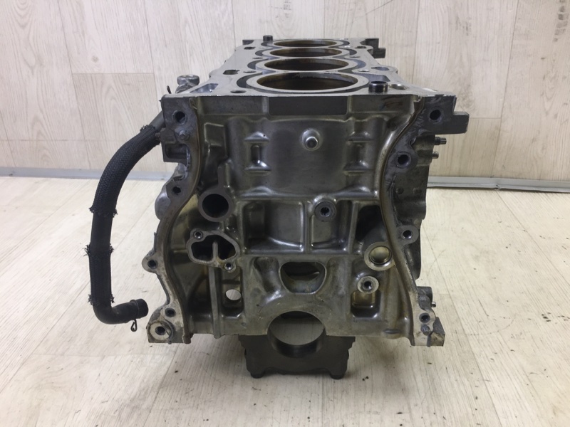 Блок двигателя TOYOTA VENZA 09-16 AGV10 2.7 1ARFE Блок двигателя TOYOTA VENZA 09-16 AGV10 2.7 1ARFE